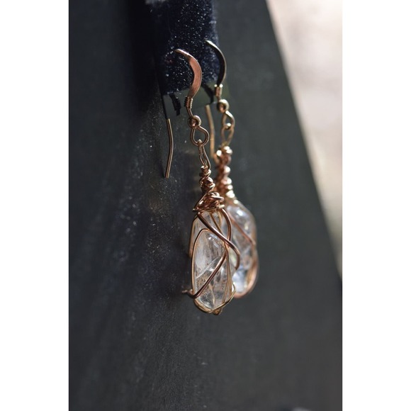 Large Dangle Earrings, Large Raw Diamonds, Gold Wire Wrapped Earrings, R… - Picture 5 of 5